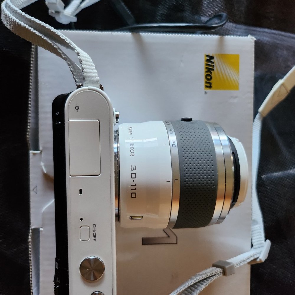 Nikon 1 J1 10.1 MP HD Digital Camera System with 10-30mm VR and 30-110mm VR 1 NI